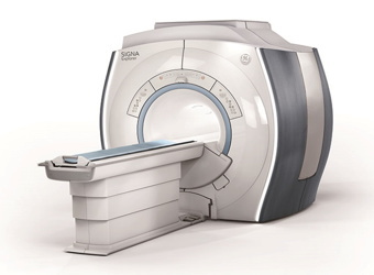 磁気共鳴断層撮影装置　(MRI 装置）